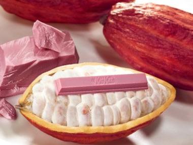 KitKat стана розов