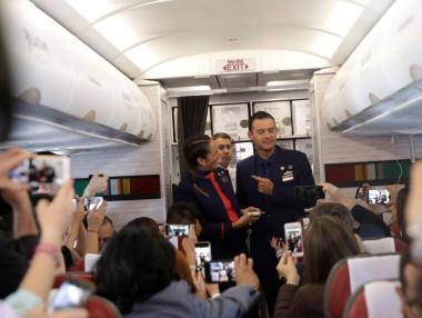 Папата венча чилийска двойка по време на полет