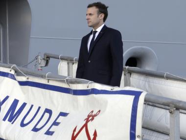 Макрон обеща да вдигне значително разходите за отбрана