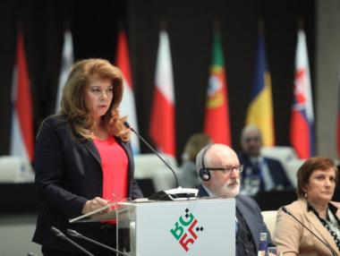 Илияна Йотова: Изчезнал е ентусиазмът, с който бе изградена обединена Европа