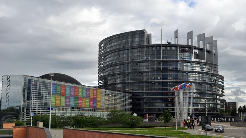 Зелените представиха в ЕП доклад за корупцията в ЕС и България