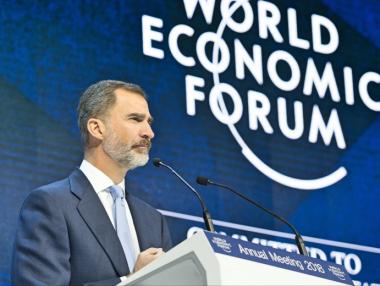 Фелипе VІ опита да възстанови имиджа на Испания в Давос