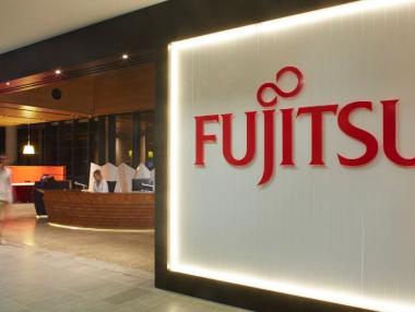 Fujitsu продава бизнеса си с мобилни телефони