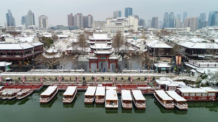 Китай под снежно було
