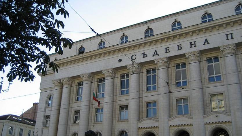 Цацаров започва акция срещу луксозните коли и имоти