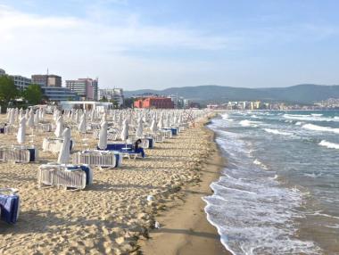 8,882 млн. чуждестранни туристи посетили България миналата година