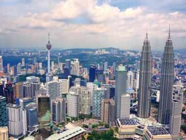 Остри критики и шеги за новото туристическо лого на Малайзия