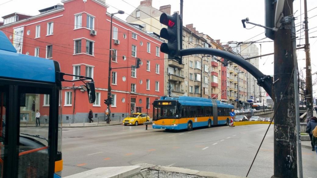 Пускат експериментално няколко нощни линии на градския транспорт в София