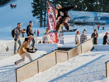 Световноизвестни сноубордисти снимат филм за България