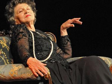 Голямата българска актриса Стоянка Мутафова навърши 96 години