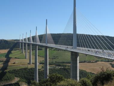 Ремонтът на виадукт „Звездица“ започва с над година закъснение