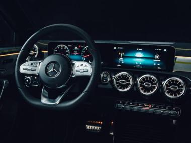 Електрониката в новата A-класа ще е българско производство