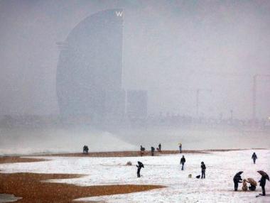 Сняг изненада Барселона