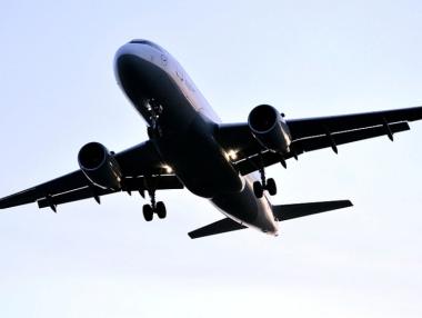 Френският премиер потвърди продажбата на 20 самолета Airbus А380 на Emirates