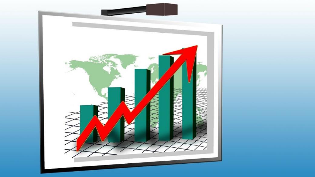 Горивата и комуналните услуги държат инфлацията около 2%