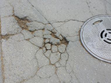 Ремонтът на 10 км от пътя Червен бряг – Чомаковци ще струва близо 7.5 млн. лв.