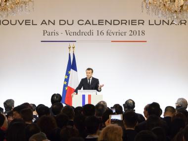 Едва 5% от французите са напълно доволни от работата на Макрон