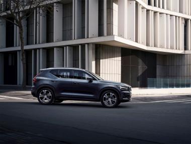 Volvo Cars представи новото ХС40 с 3-цилиндров двигател