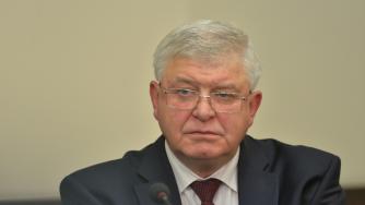 Здравният министър: 6 лъжи ми каза управителят на Здравната каса