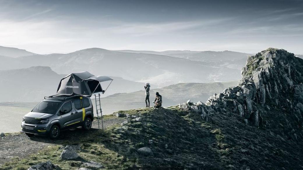 Peugeot Rifter 4x4 с палатка на покрива прави премиера в Женева