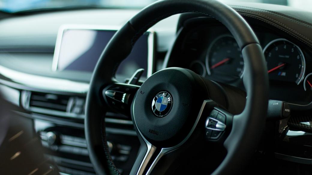 BMW откри нередности при софтуер за отработените газове