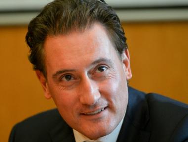 Домусчиев рекламира Vivacom и Huawei на най-голямото световно мобилно изложение