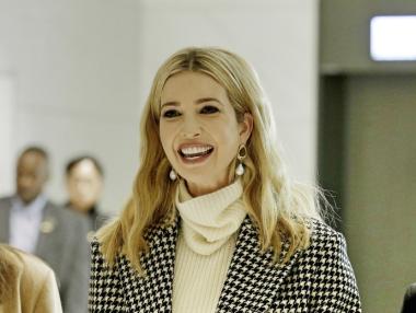 Иванка Тръмп подкрепя да се въоръжат учителите в САЩ