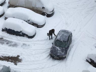 До 1 март остават затворени училищата в пет общини