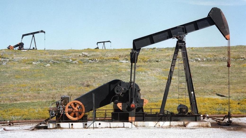 САЩ ще изпреварят Русия като петролен производител №1 догодина