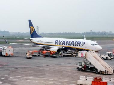 Блокираните в Румъния българи ще съдят Ryanair