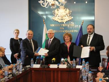 Лекарите и НЗОК подписаха рамковия договор