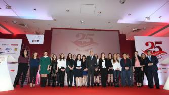 PwC България обяви победителите в кампанията „Твоите 25 причини да избереш България“