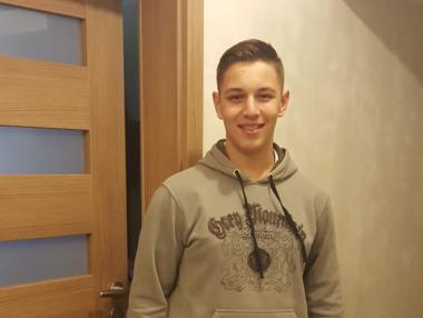 До дни са нужни 55 хил. евро за операция на 18-годишно момче