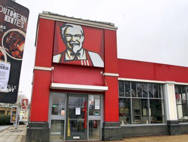 Неволите на KFC продължават