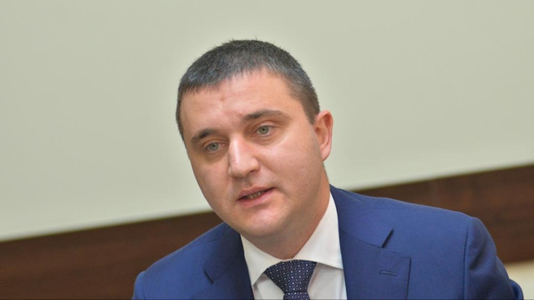 Горанов: Не е нужно държавата да купува ЧЕЗ
