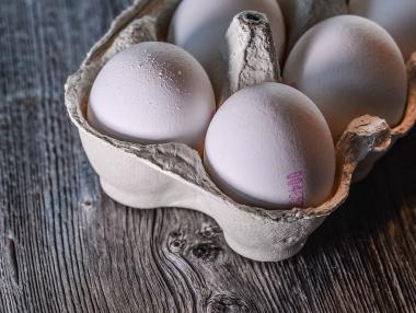 Защо яйцата експлодират в микровълнова печка