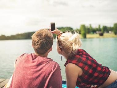 Учени: Селфитата правят носа да изглежда по-голям с 30%