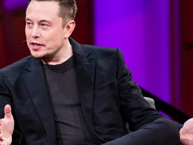 SpaceX изведе в Космоса сателит с размера на автобус