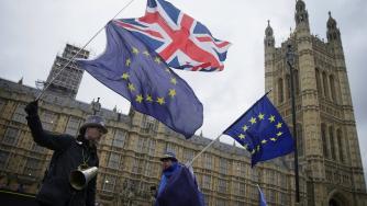 Преговорите за гражданските права след Brexit са на финалната права