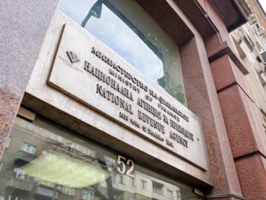 Окончателните данъци от доходи в чужбина се декларират до 30 април