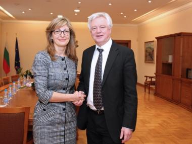 Дейвид Дейвис: Впечатлени сме от българското председателство