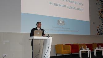 Александър Йоловски: е-управлението работи и други твърдения не отговарят на истината