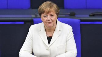 Бурни времена чакат Меркел в нейния четвърти мандат