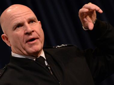 Тръмп сменя съветника си за националната сигурност