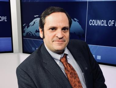 Съветът на Европа ще ни обяснява разликата между „джендър“ и „пол“