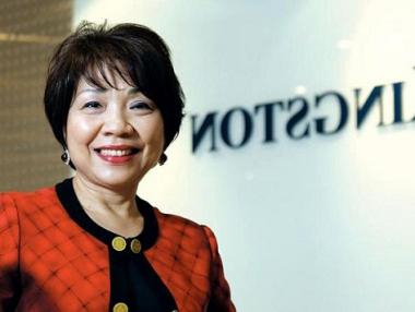Най-богатата жена в Хонконг загуби половината си състояние за 2 месеца