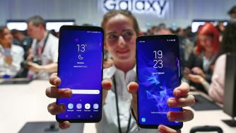 Тестове за здравина носят добра и лоша новина за Galaxy S9