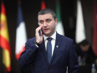 Горанов: Няма как да имаме виенска инфраструктура с пернишки данъци