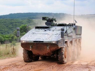 Бронетранспортьорът BOXER беше представен в София