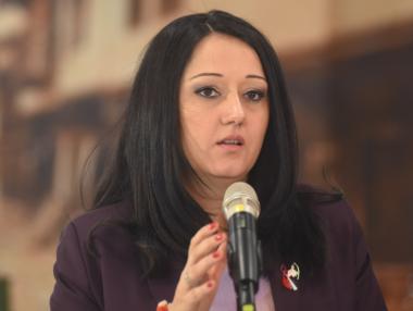 Павлова: Трябва да възстановим диалога между ЕС и Турция